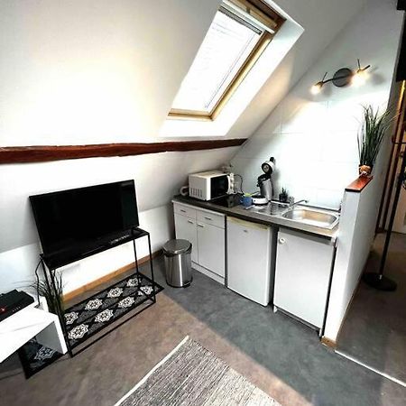 Tres Beau Studio Mansarde, Centre De Bourges Apartment Ngoại thất bức ảnh